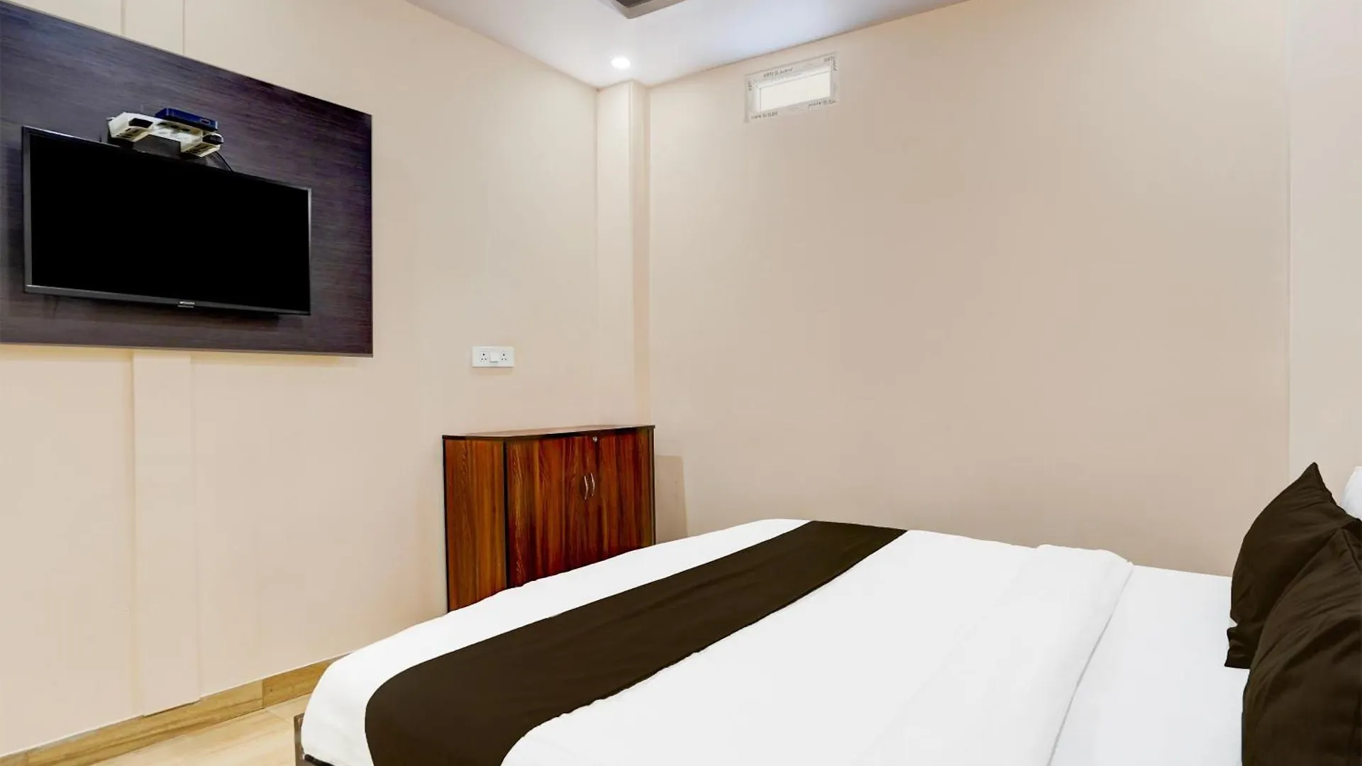 Hotel O Rudransh Residency فاراناسي